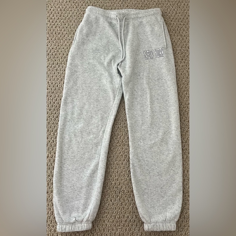 Refuge New York Grey Sweatpants